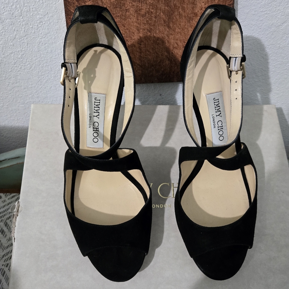 Jimmy Choo Black Heels Classic Elegance